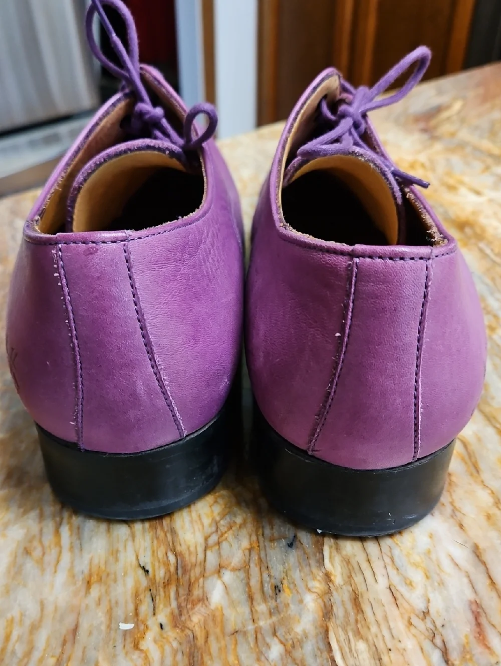 JOHN FLUEVOG Luciamo Purple Sleek Derby SHOE - 10